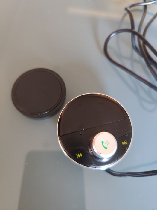 Kit bluetooth para carro / Ligações AUX 3.5mm áudio e usb carregador