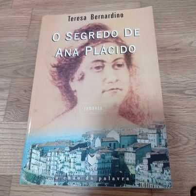 vendo livro O segredo de Ana Placido