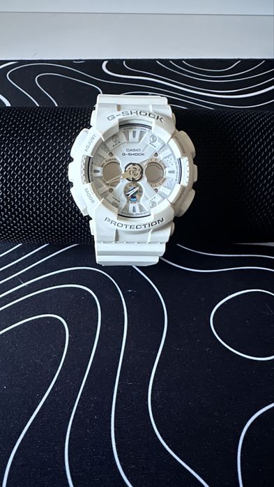 Casio G-Shock GA-700 Оригінал