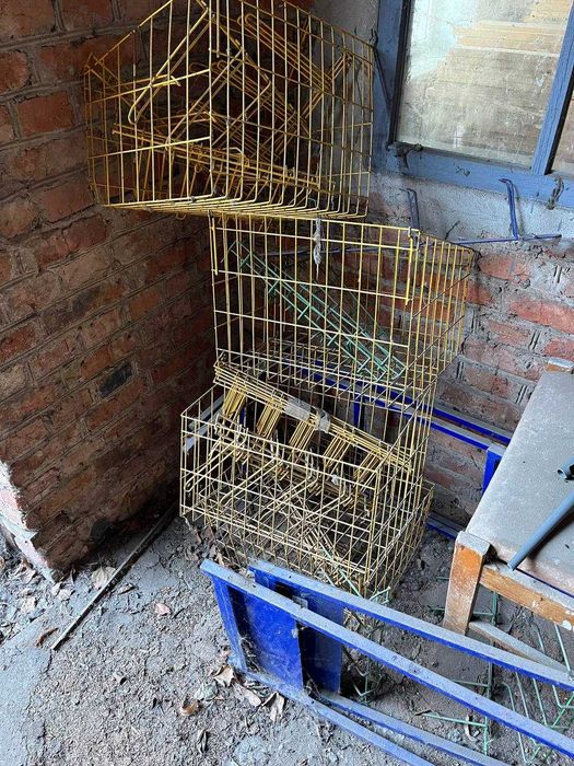 Торгові кошики,стійки