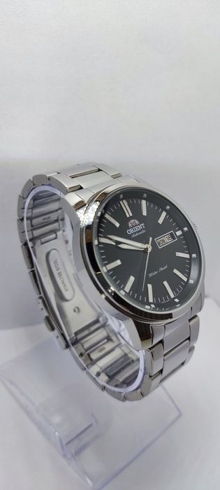 *90*Orient FEM 7J003B9 Automatic Day and Date.