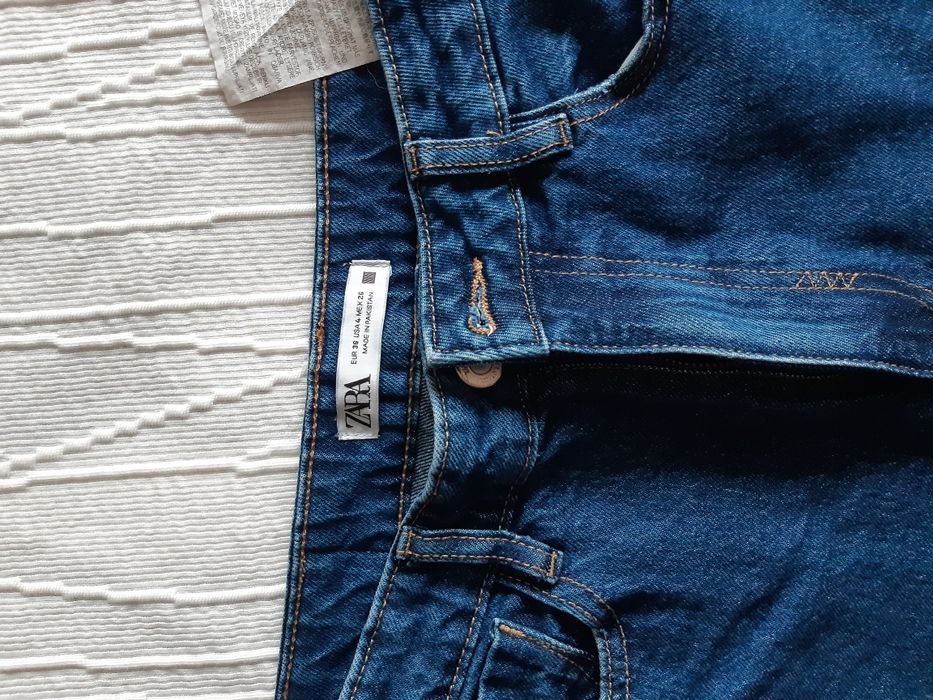 Calças ganga Zara Portes incluídos