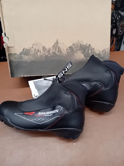 Nowe buty biegowe Salomon Escape 5 pilot