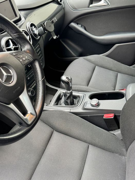 Mercedes Classe B (180)