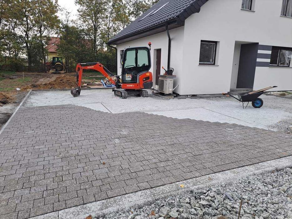 Brukarstwo Bruki Układanie kostki Tarasy kostka brukowa granitowa