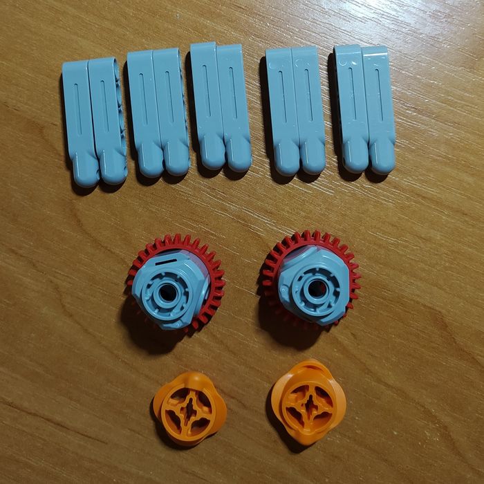 Lego Technic . трансмиссия, балки, поштучно. Оригинал