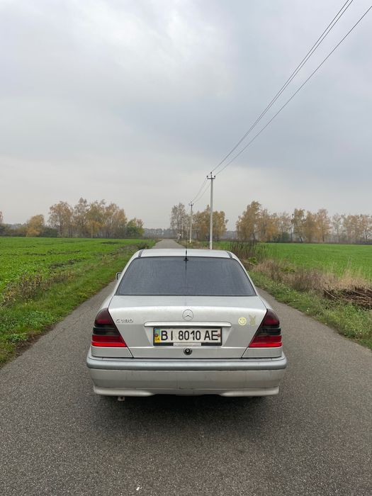 Продам обмін мерседес C180