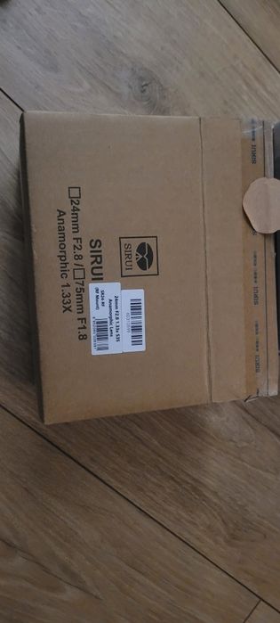 Obiektyw anamorficzny SIRUI