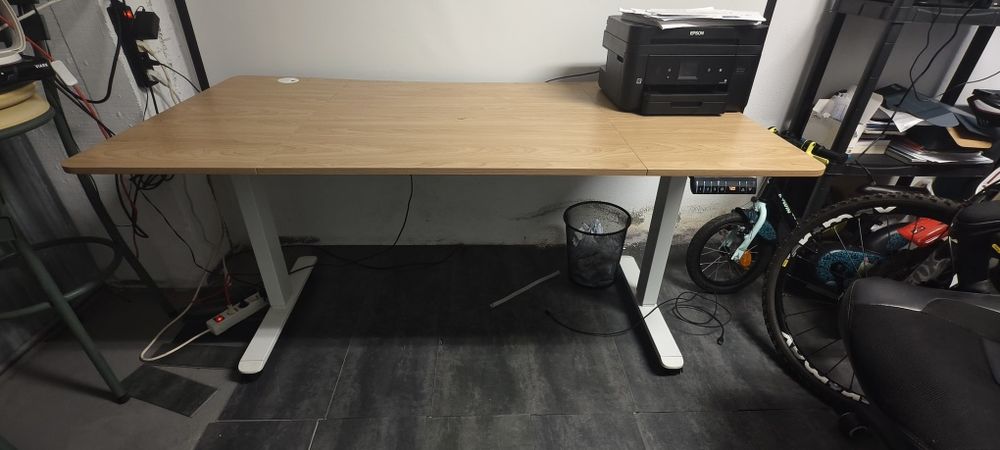 Mesa elétrica elevatória