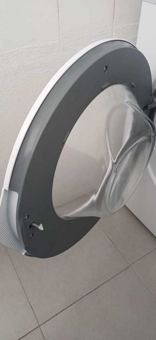 Máquina de lavar roupa Kunft KWM8807 – 7kg / 1200rpm