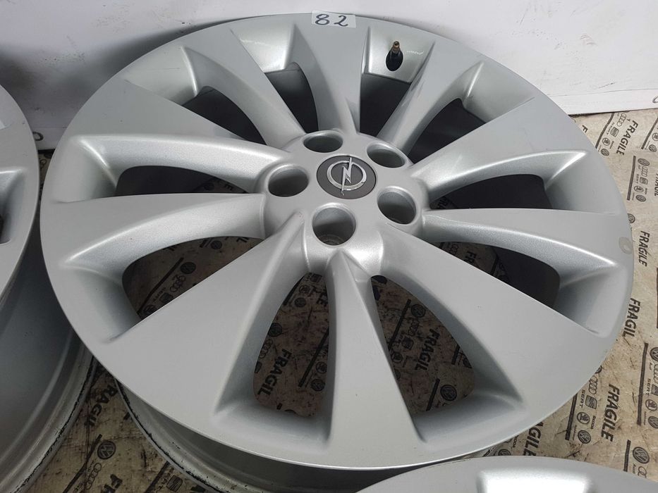 Felgi alu oryginał Opel Mokka  X Trax  opel Astra J K 5x105 7jX18 ET38 TPMS