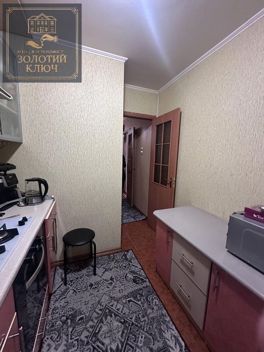 Будинок на Черняхівці біля річки