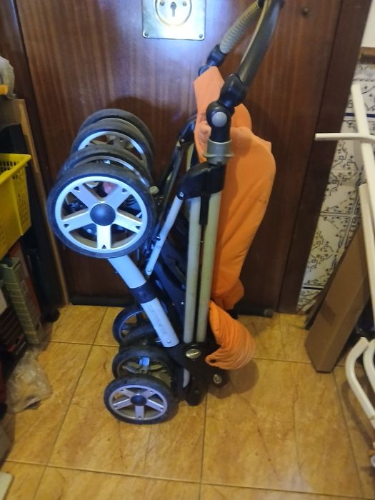 Carrinho bebé janê