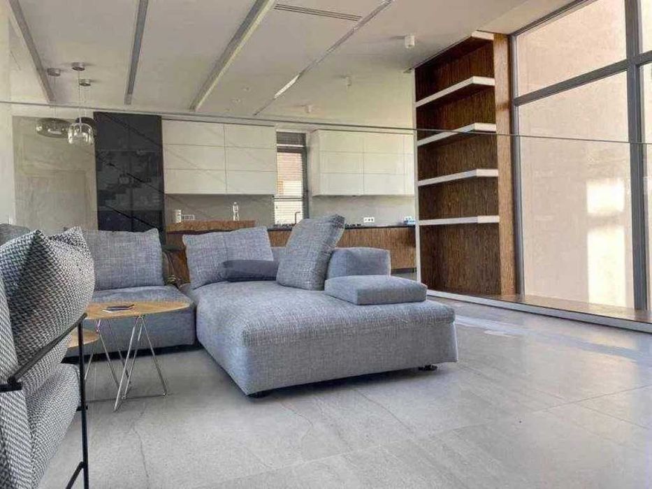 LUXURY VILLA с бассейном Рядом море Совиньон 1 Видео! Большой выбор!