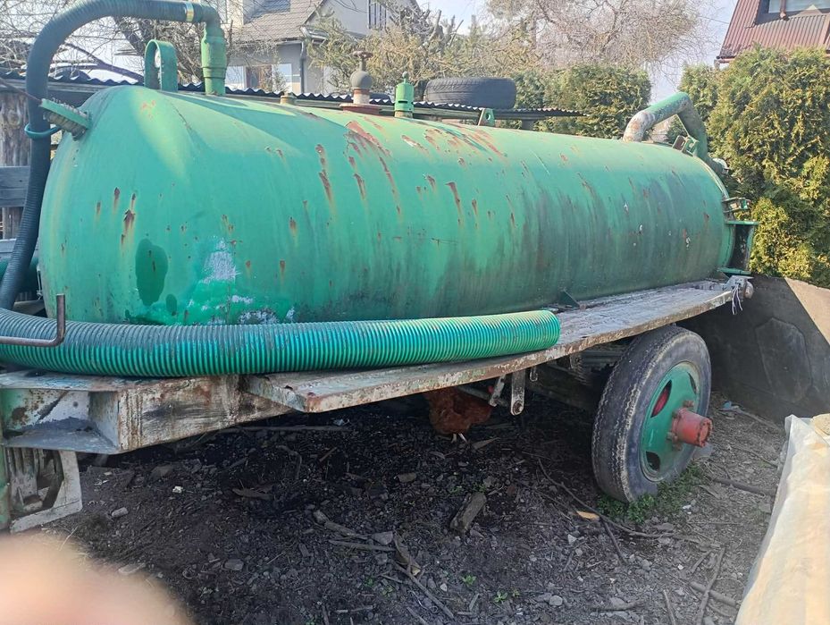 Beczkowóz 2900l wóz asenizacyjny beczka