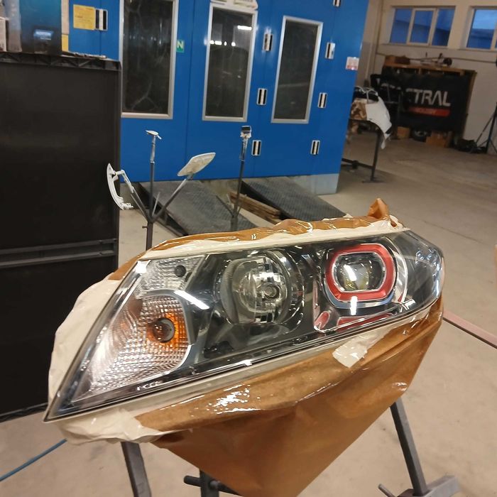 Odnawianie lakierowanie lamp reflektorów