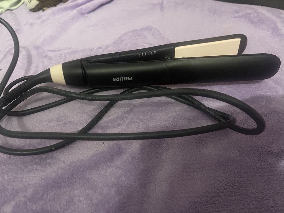 Випрямляч для волосся philips . Утюжок для выравнивания волос