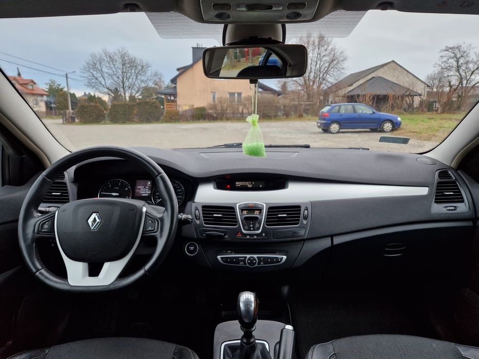 Renault Laguna 3 III 2.0 DCi 130 KM PL Salon 6-biegów Zadbana Oryginał