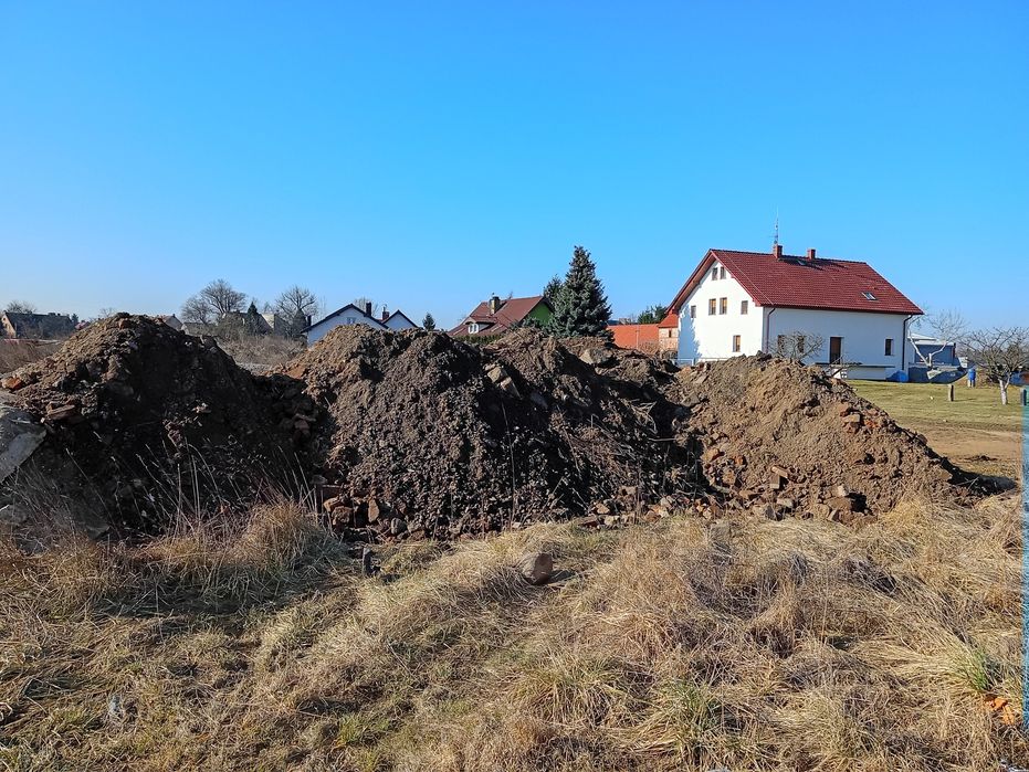 Oddam za darmo ziemię na podniesienie terenu
