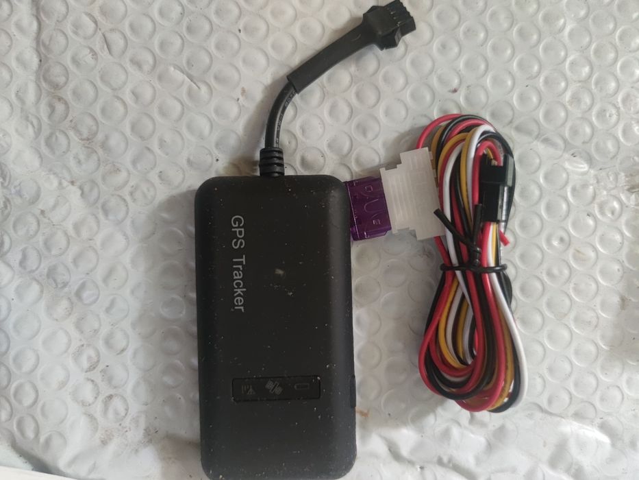 GT02A  GPS трекер  для автомобиля