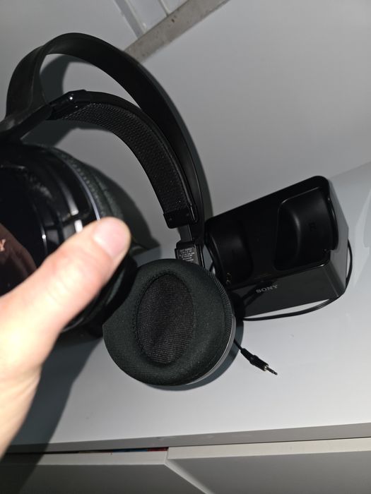 Fones sem fios Sony / Auscultadores MDR-RF811RK