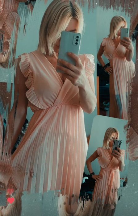 Delikatna sukienka na wesele lub komunię