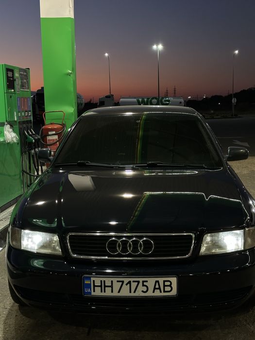 Продам ауди а4 б5 1995 год