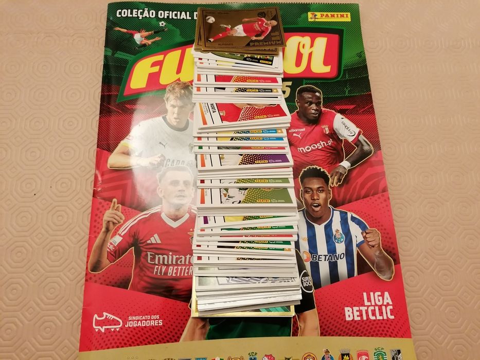 Cromos Futebol 2024-25 Liga Betclic Panini. 
Vendo cromos da coleção/c