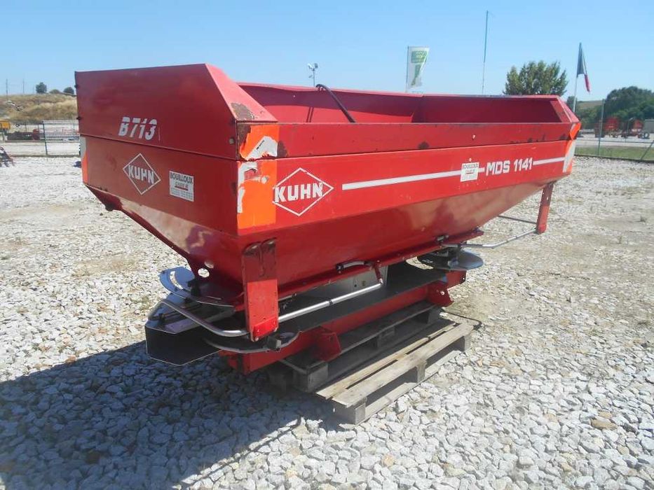 Espalhador de adubo kuhn 1141