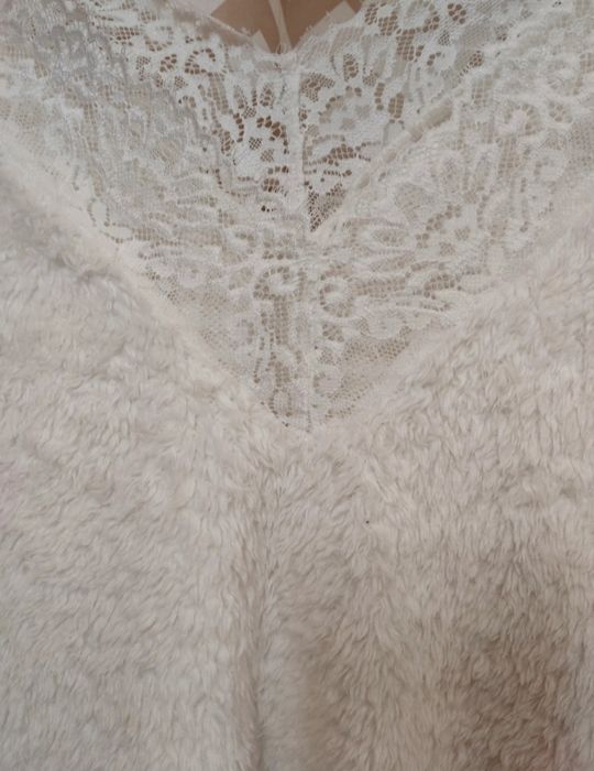 Blusão L novo com pelo