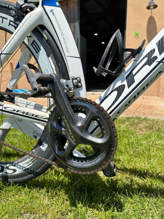 Bicicleta de carbono para triatlo