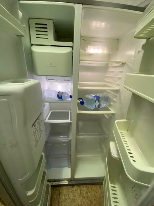 Frigorifico LG semi novo