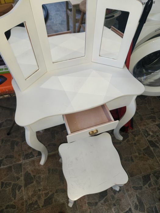 Movel toucador de criança