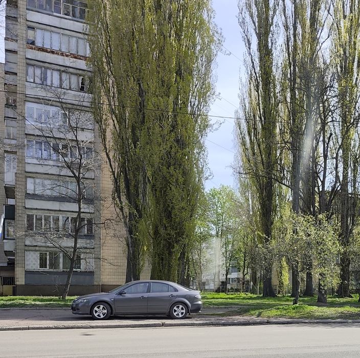 Частина в 2х кімнатній квартирі.(Право власності)