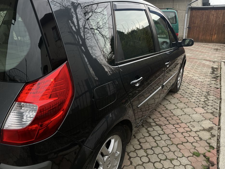 Продам Renault Scenic