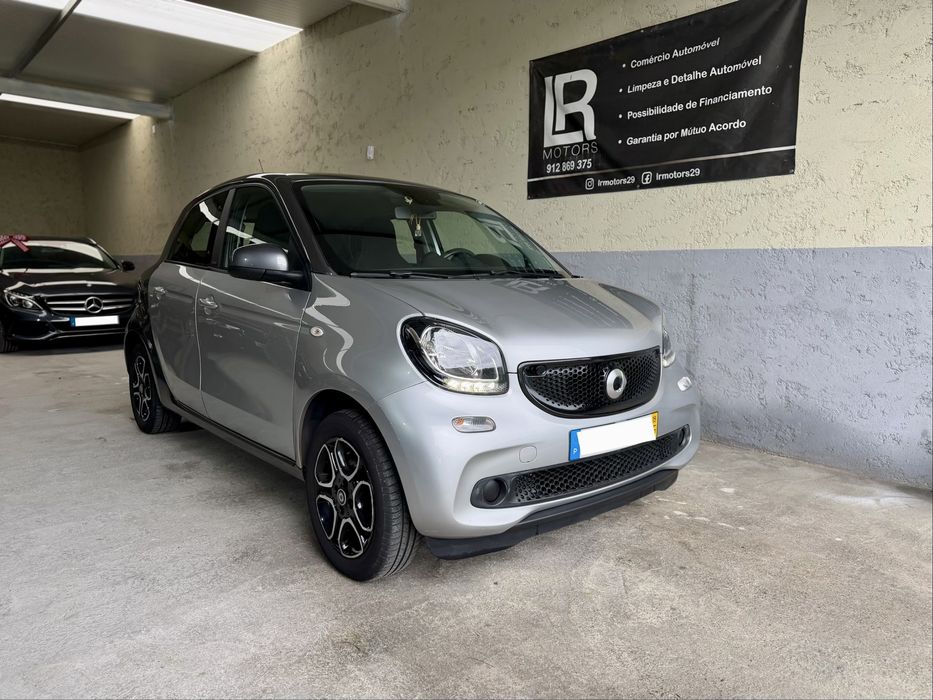 Smart ForFour Passion 1.0 71cv Automático - Desde 180€ Mês