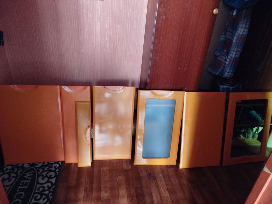 Кухонні фасади б/у