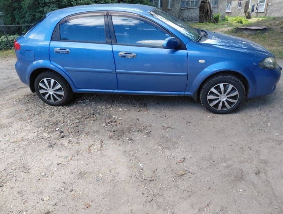 Продам Chevrolet Lacetti Hatchback