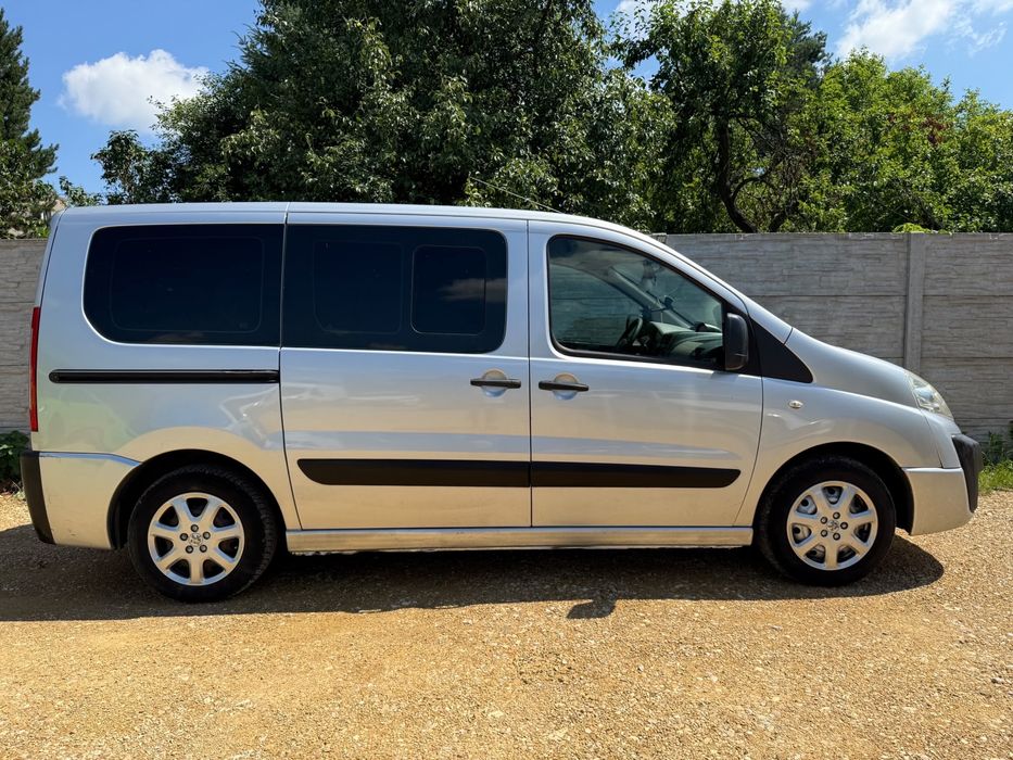 Fiat scudo 2,0  8-osobowy, sprawna klima, bluetooth, ladny egzemplarz