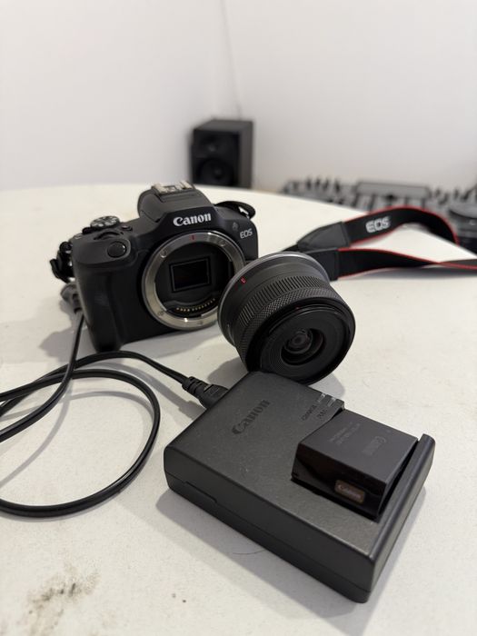 Canon EOS R100 + Objetiva RF-S 18-45mm – Como Nova