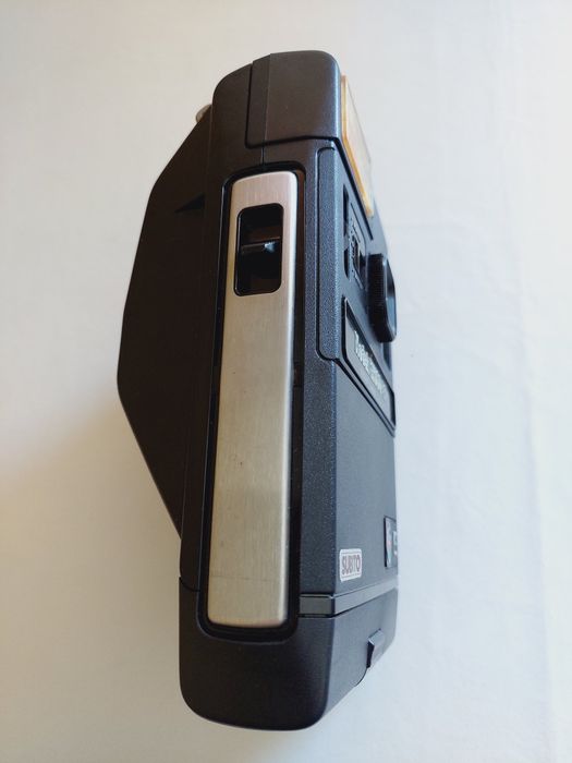 Máquina polaroid Kodak EK160 - EF com avaria