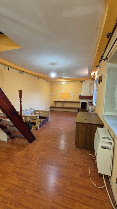 Продам частину цегляного будинку Заріччя вул Є. Деслава