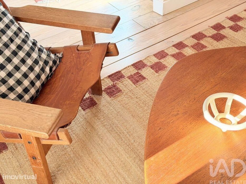 Apartamento T2 em Misericórdia de 62,2 m2