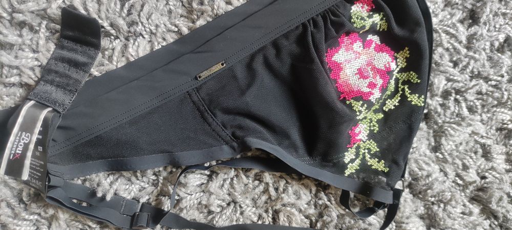 Бюстгалтер браллет з вишивкой Boux Avenue uk 34 b/c