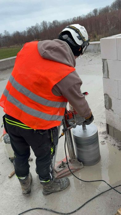 Cięcie betonu ,Przewierty w betonie ! Całe Pomorskie Tanio!!