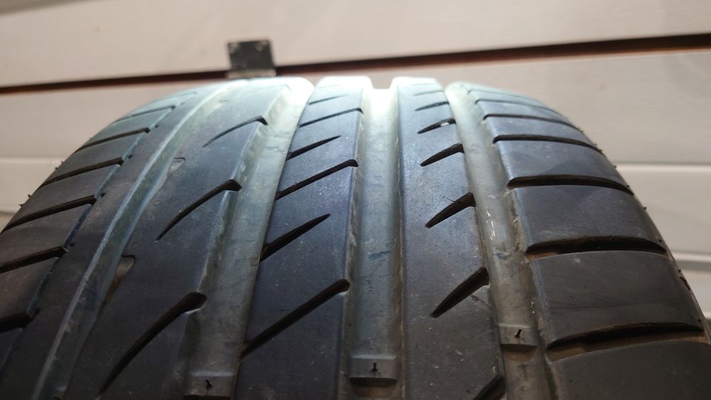 Opona Laufenn 225/40 R18