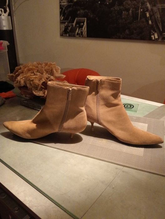 Botas de senhora em bom estado