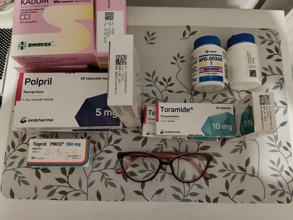 Sprzedam oprawki ze zdjęcia