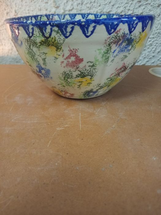 Faiança  corticeira saladeira antiga