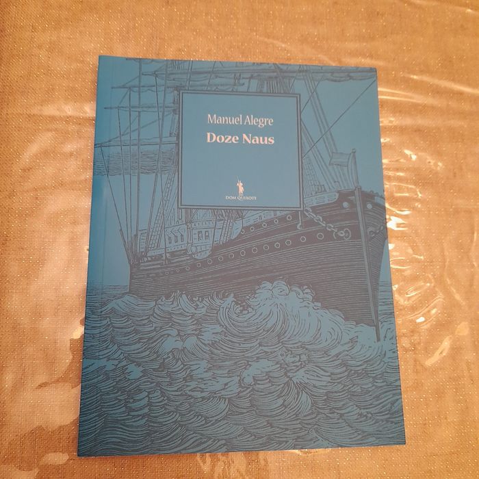 Livro " Doze Naus"